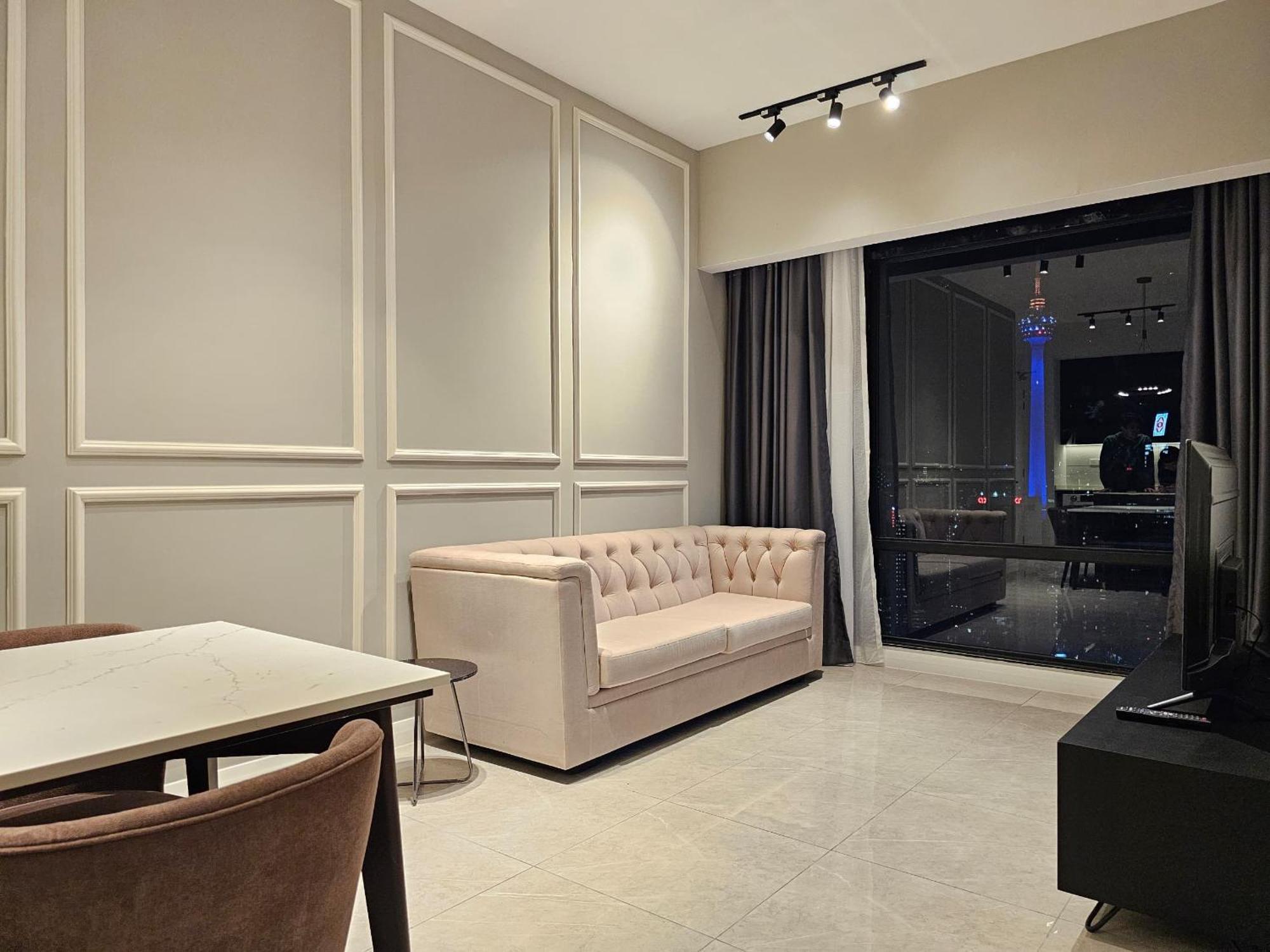 1 Min To Pavilion Bukit Bintang Luna Suites Куала Лумпур Екстериор снимка