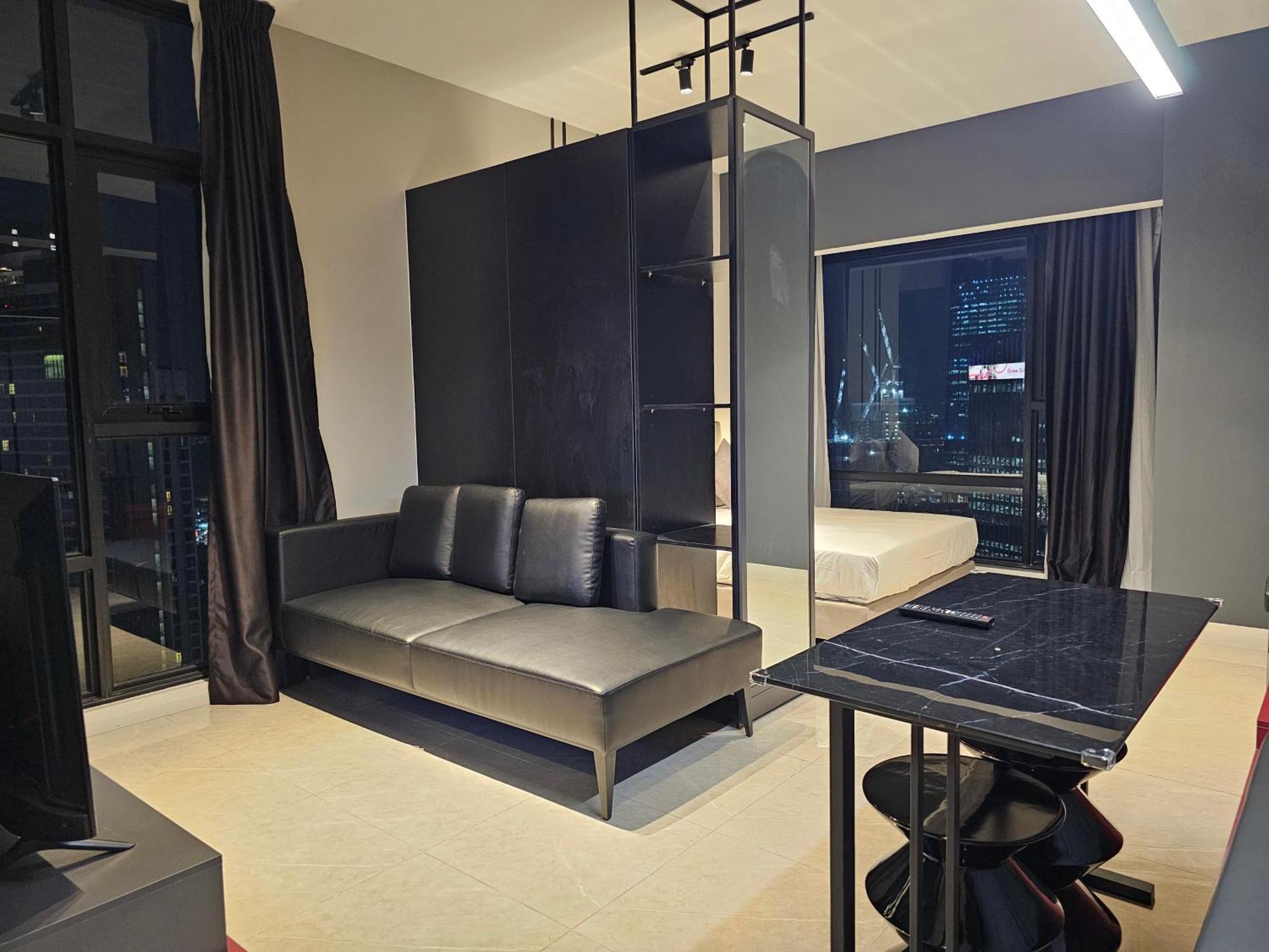 1 Min To Pavilion Bukit Bintang Luna Suites Куала Лумпур Екстериор снимка